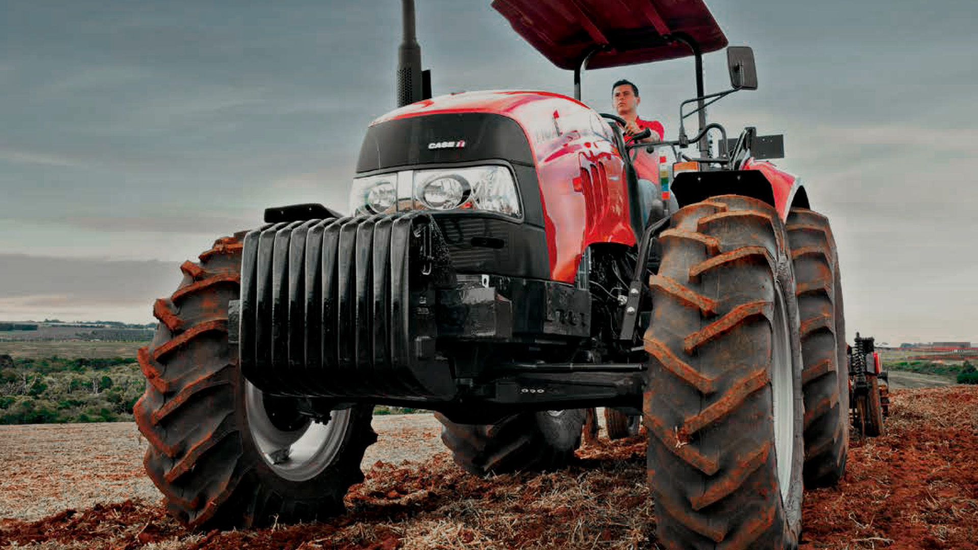 FARMALL_4